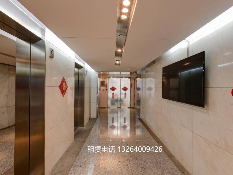 凯晨世贸中心电梯厅