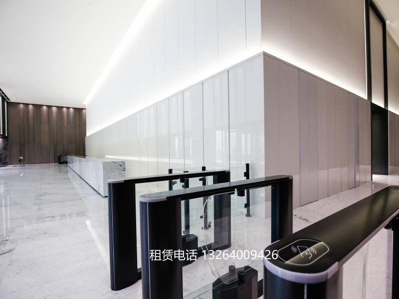 汉威国际广场电梯口