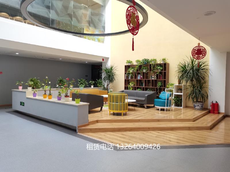 北美国际商务中心中庭